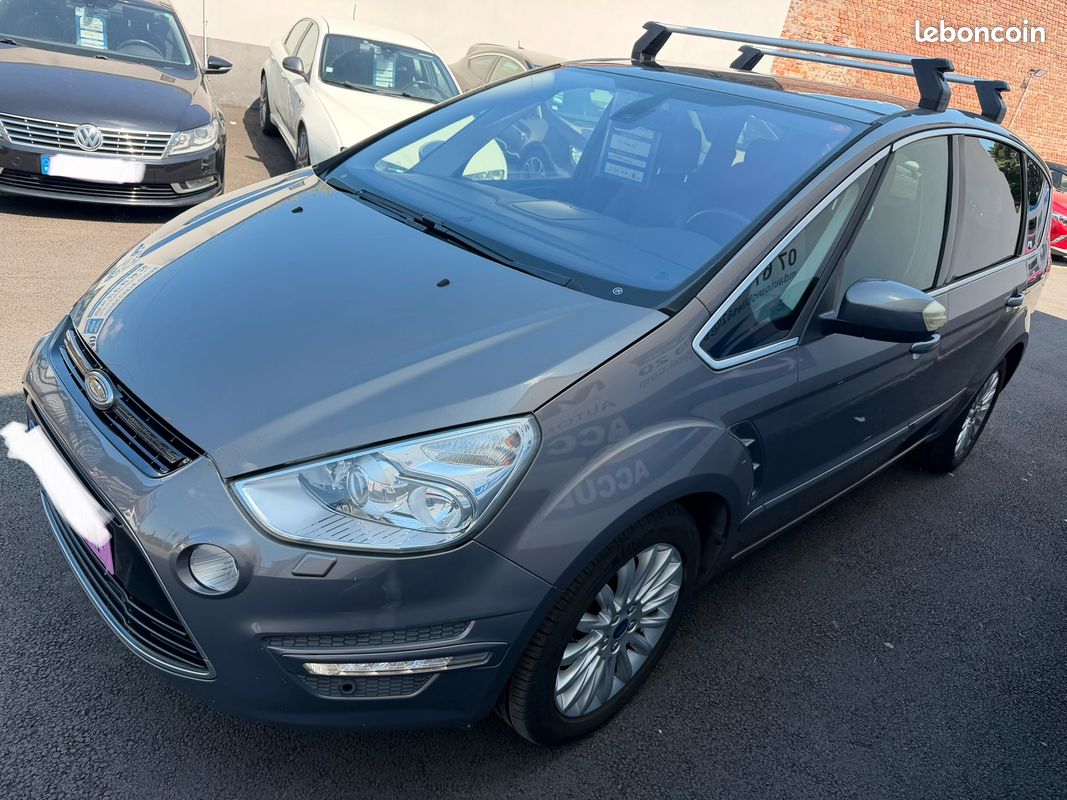 Tres beau Ford S-Max 1.6 TDCi 115 cv Titanium premiere main 7 places (image 2)