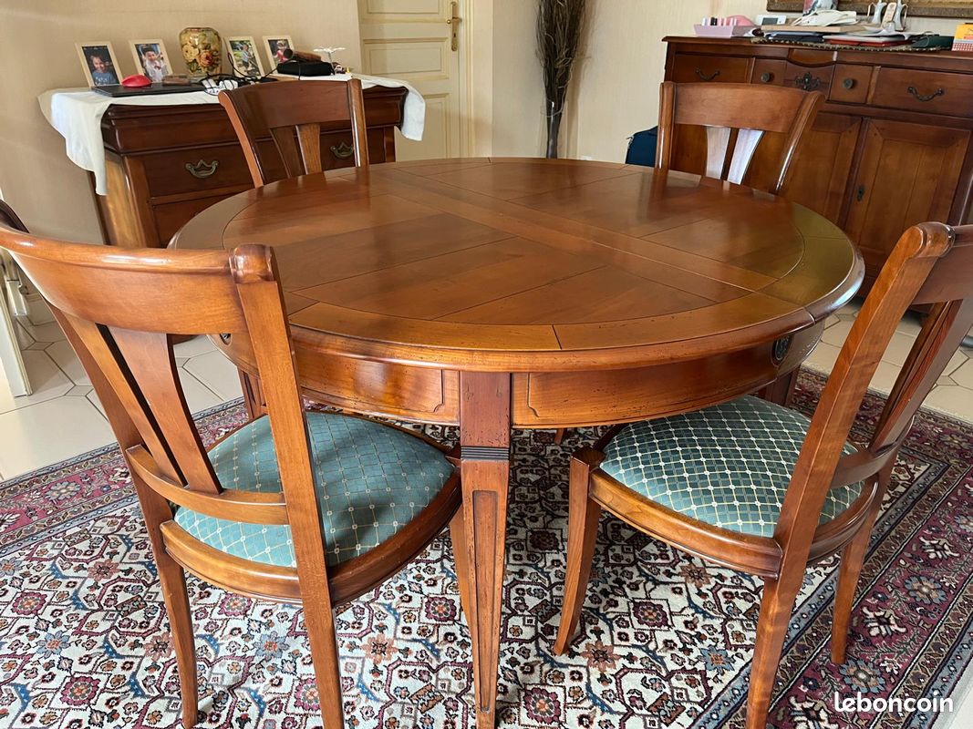 VIDE-MAISON – Lot complet de meubles en bois massif, canapé cuir et tableaux (image 1)