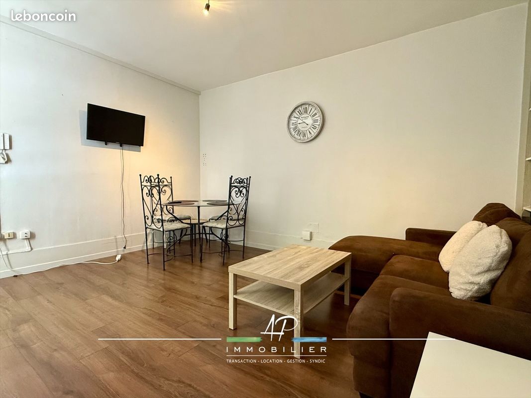 Appartement 2 pièces 39 m² · à Dijon · 39 m² · 690 €