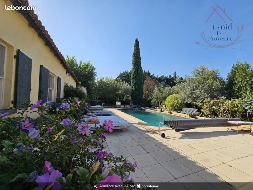 Maison 5 pièces 210 m² · à Le Thor · 210 m² · 595 000 €
