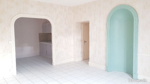 Appartement 1 pièce 50 m² · à Perrigny · 50 m² · 456 €/mois