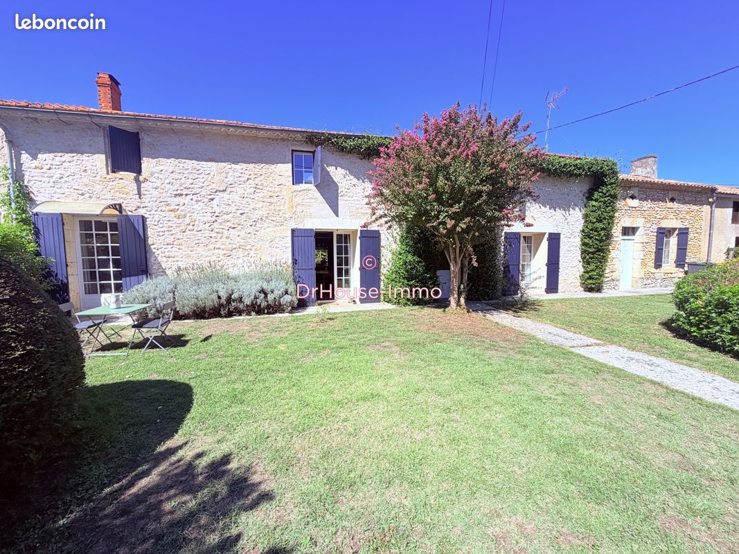 Maison 6 pièces 255 m² · à Saint-Laurent-Médoc · 255 m² · 490 000 €