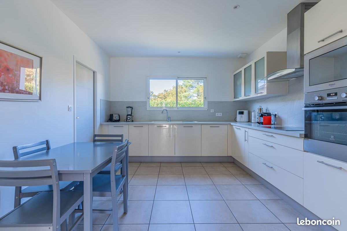 Maison 4 pièces 140 m² - Andernos-les-Bains 33510 (image 2)
