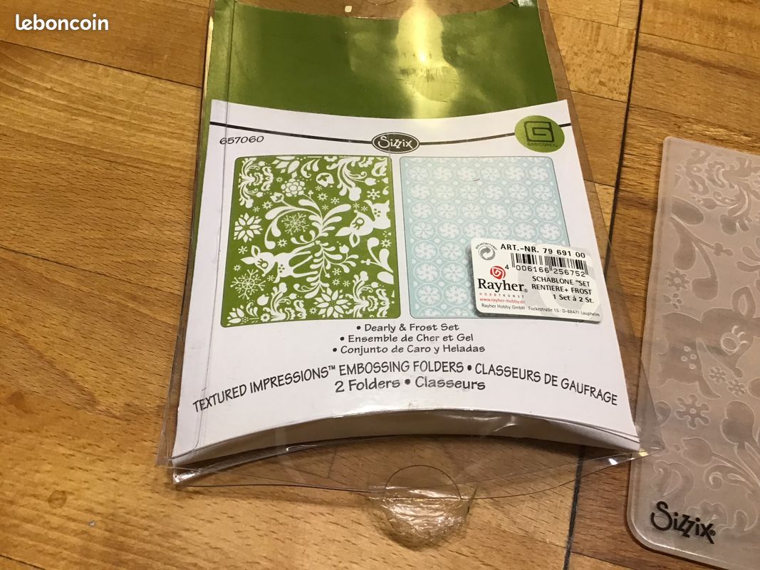 Scrapbooking sizzix embossing folders rayher 2 plaques pour textures (image 1)