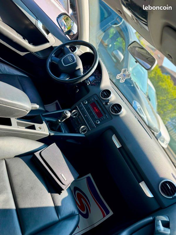 ✨Audi A3 : Luxe/1main/Sportback/126000km/Phase2/Bien équipé/Carnet d’entretien/Excellent état (image 3)