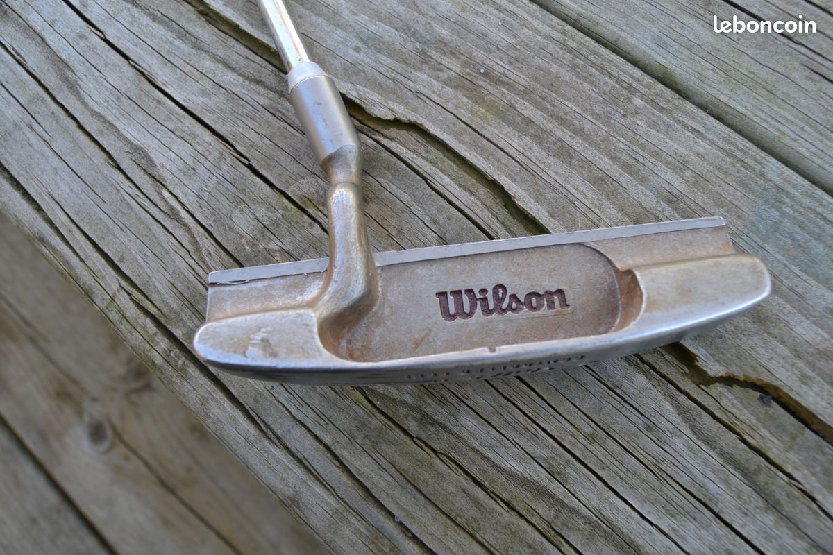 Couvre-maillet carré pour centre de golf