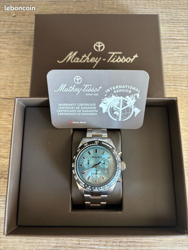 Montre Homme Mathey-Tissot Swiss Made 2025 - Cadran Bleu, Bracelet Acier - Quartz - Neuf