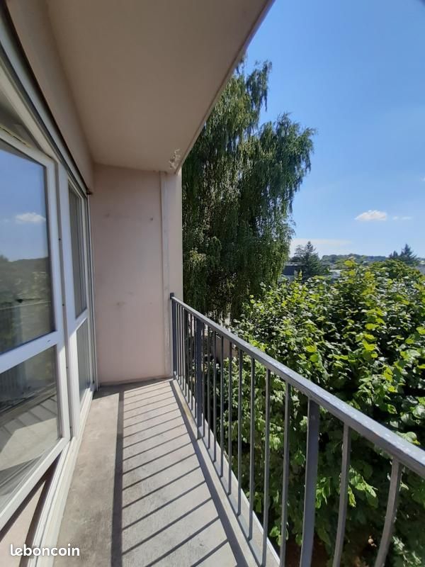 Appartement 5 pièces 99 m² · à Lure · 99 m² · 656 €/mois