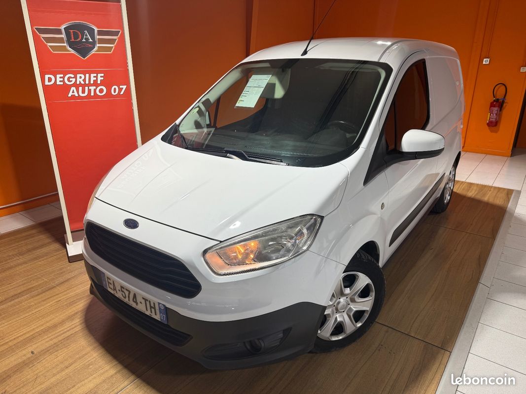 FORD TRANSIT COURIER FOURGON GN 1.5 TDCi 75 TREND (image 1)