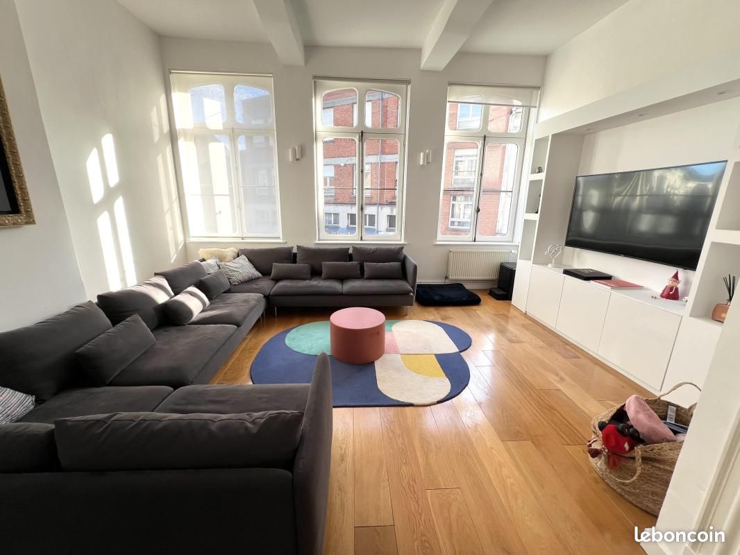 Maison 10 pièces 240 m² · à Valenciennes · 240 m² · 375 000 €