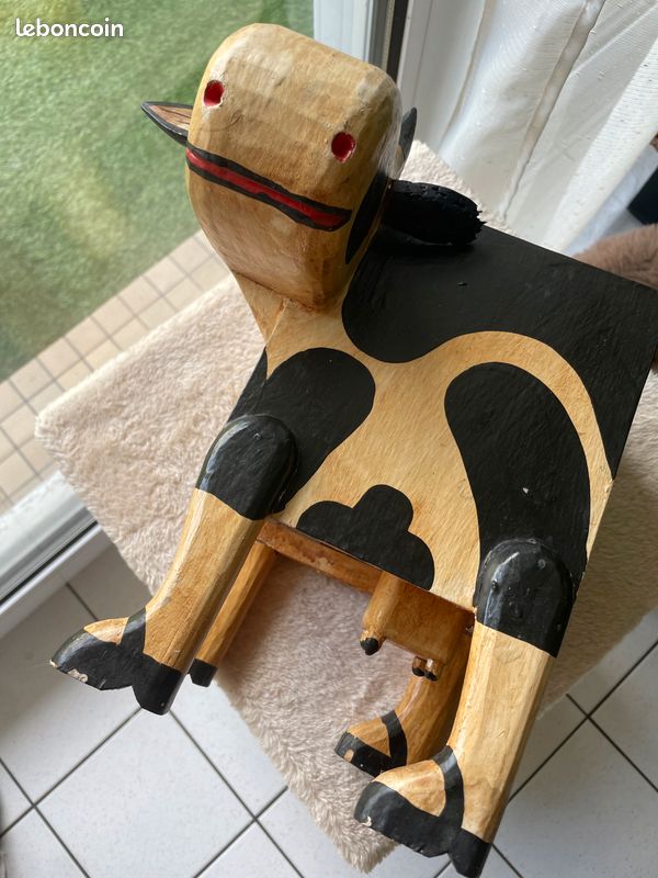 TIRELIRE vache en bois faite main (image 3)