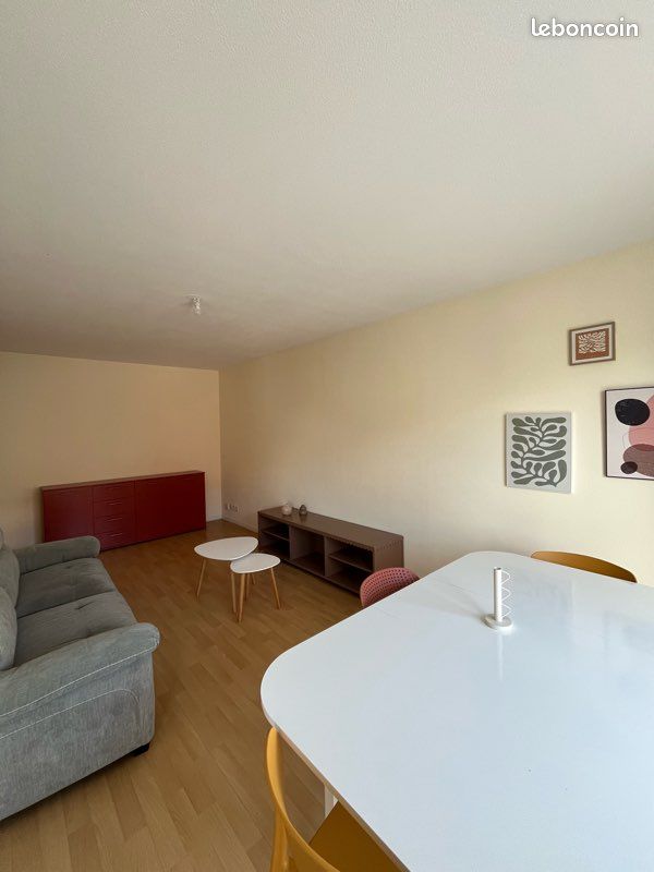 Appartement 2 pièces 43 m² · à Châteauroux · 43 m² · 600 €