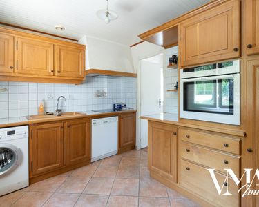 Maison 650 000 € - 245 m²