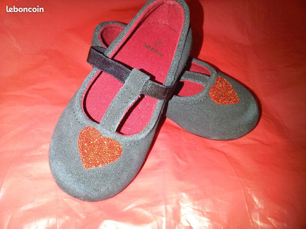 Chaussures fille T 21 (image 2)