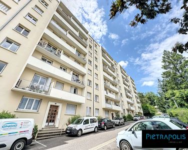 Appartement 210 000 € - 62 m²