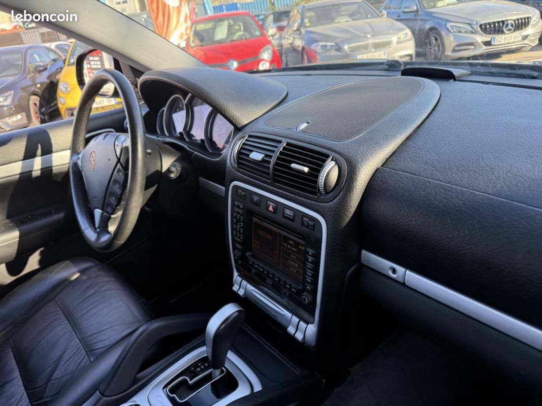 Porsche Cayenne 4.5 V8 - 340 S Tiptronic (image 13)