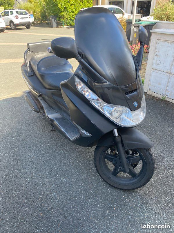 Piaggio X8 (image 1)
