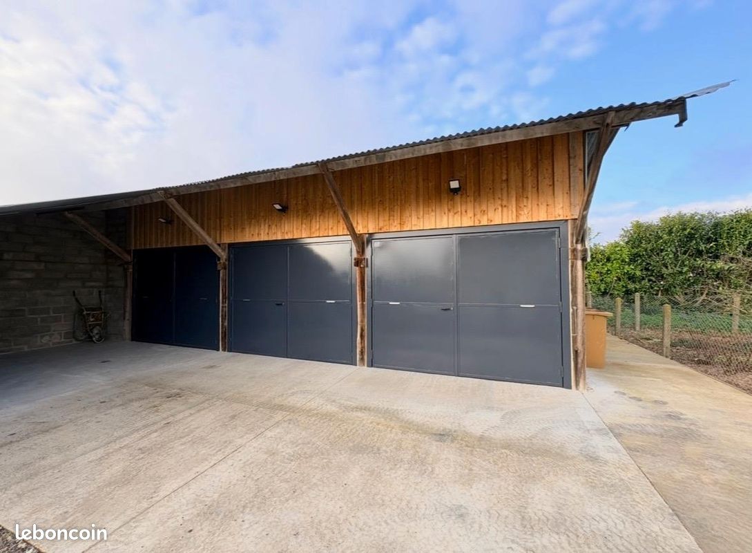 Parking 147 m² · à Clef Vallée d'Eure · 147 m² · 76 000 €