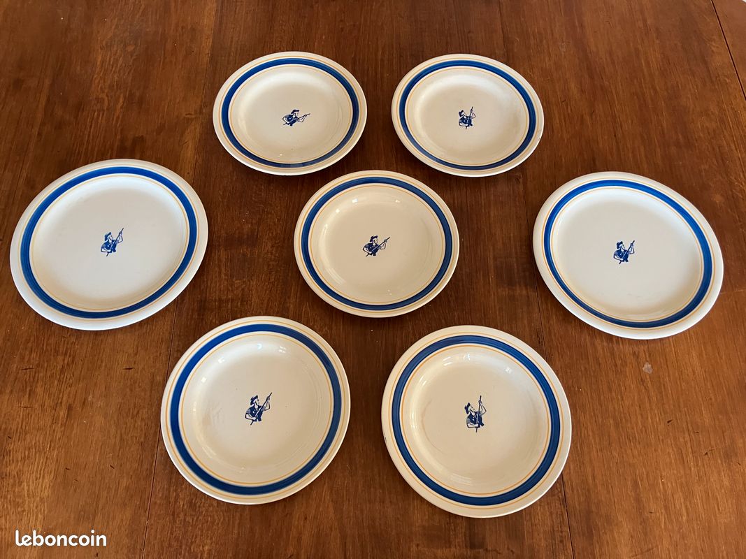 Lot d’assiettes en Gien modèle Gondolo (image 1)