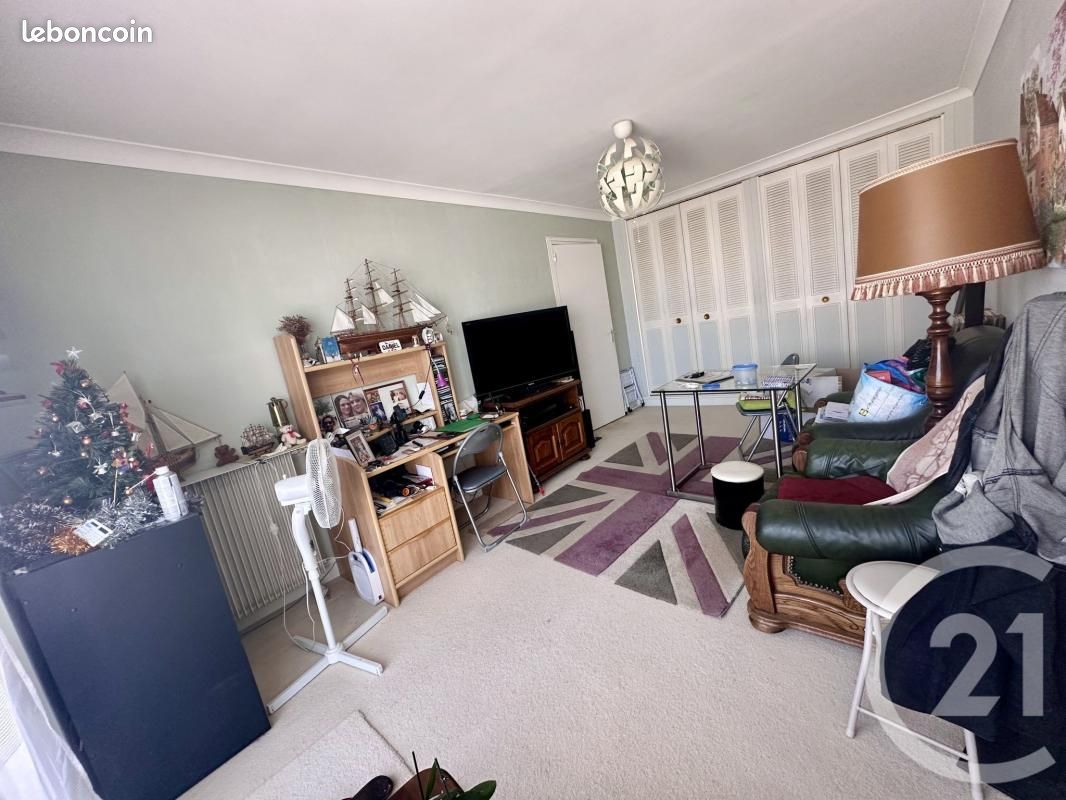 Appartement 2 pièces 42 m² · à Épinay-sur-Seine · 42 m² · 141 500 €