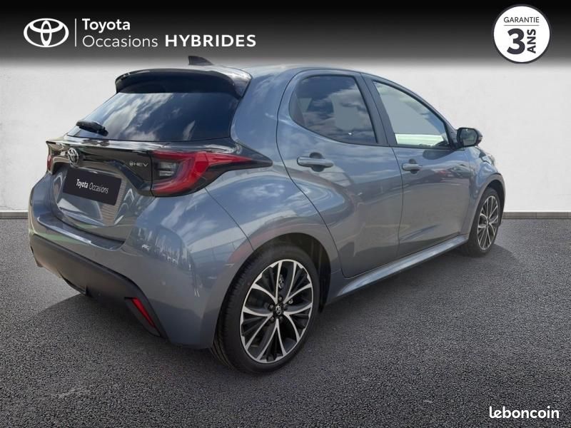 Toyota Yaris 116h Design 5p MY26 (image 18)