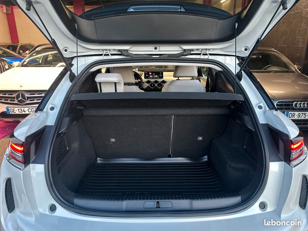 DS DS3 CROSSBACK GRAND CHIC 131Ch EAT8 Grand Chic full entretien DS carplay Garantie 12 mois (image 15)