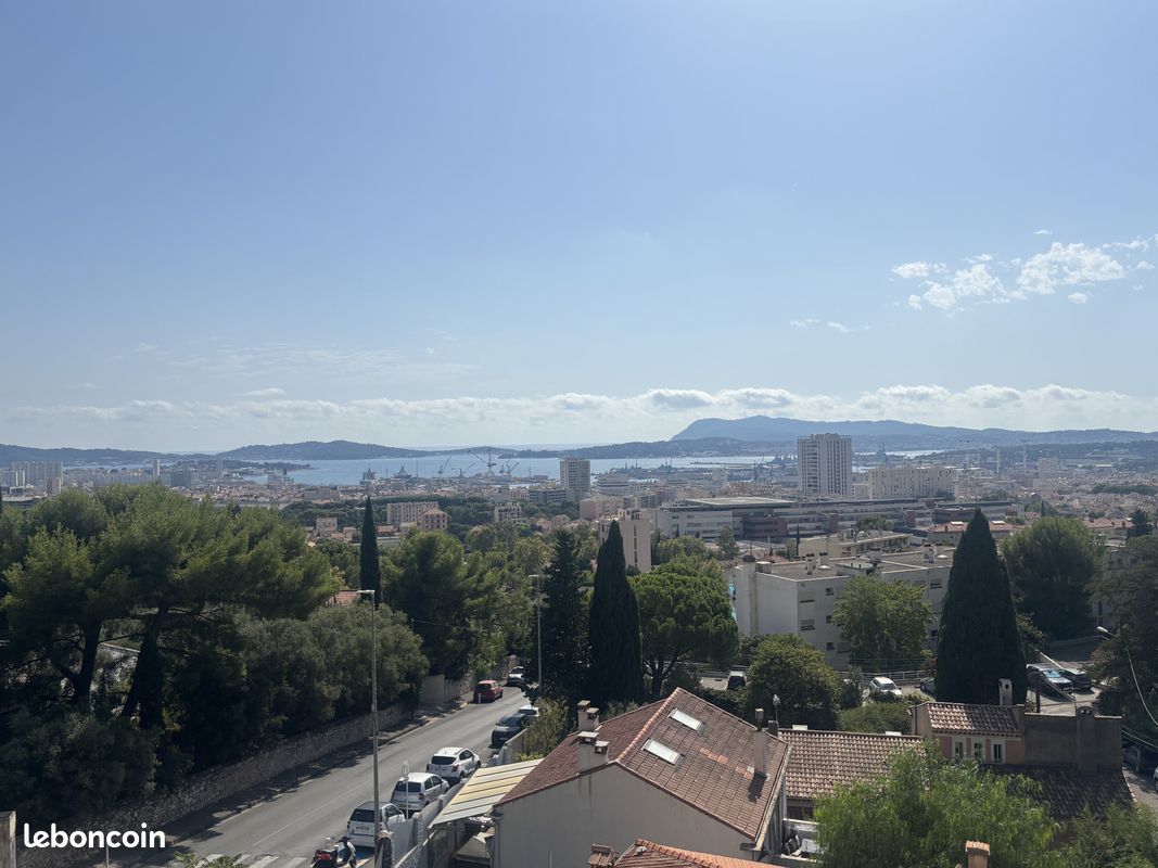 Appartement 4 pièces 87 m² · à Toulon · 87 m² · 1 350 €/mois