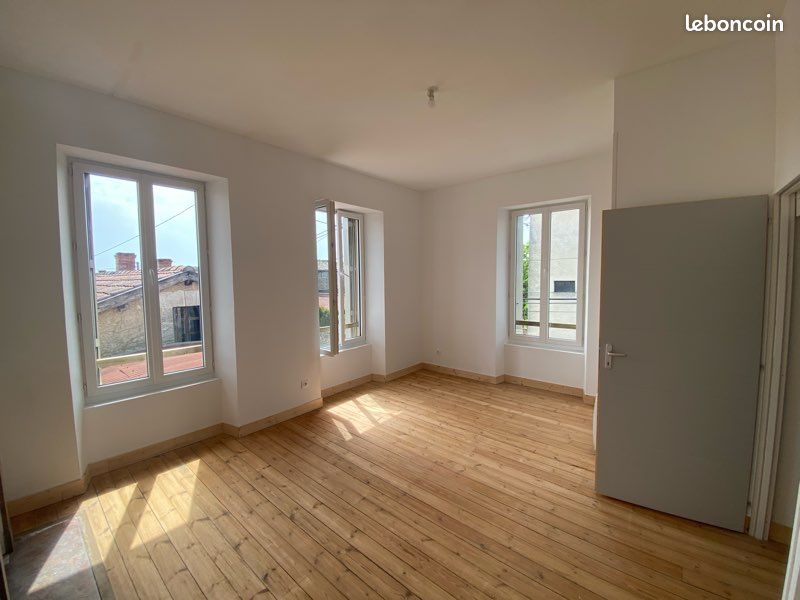 Appartement 4 pièces 105 m² · à Touvérac · 105 m² · 640 €/mois
