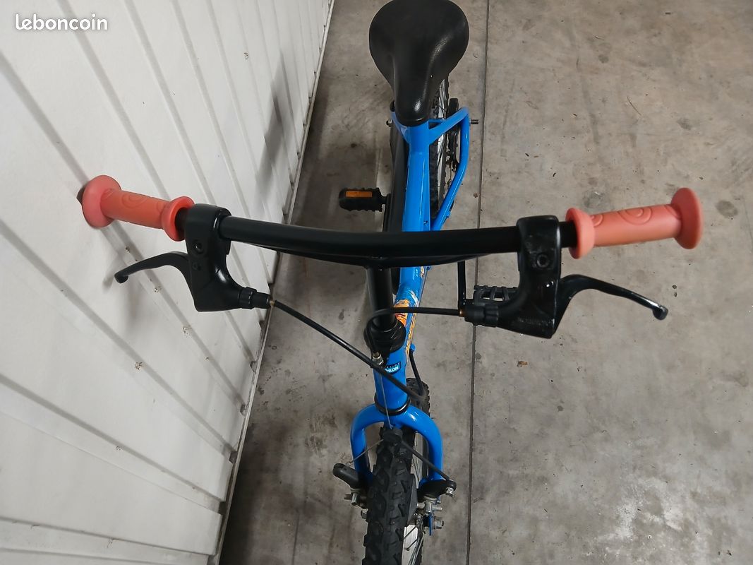 Vélo enfant 16 pouces 4 a 6 ans DECATHLON (image 3)