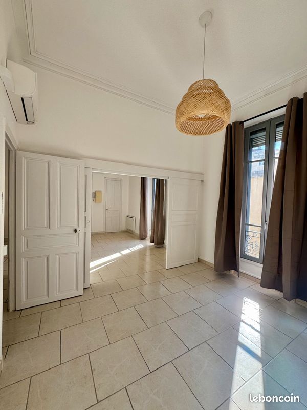 Appartement 3 pièces 80 m² · à Nîmes · 80 m² · 870 €/mois