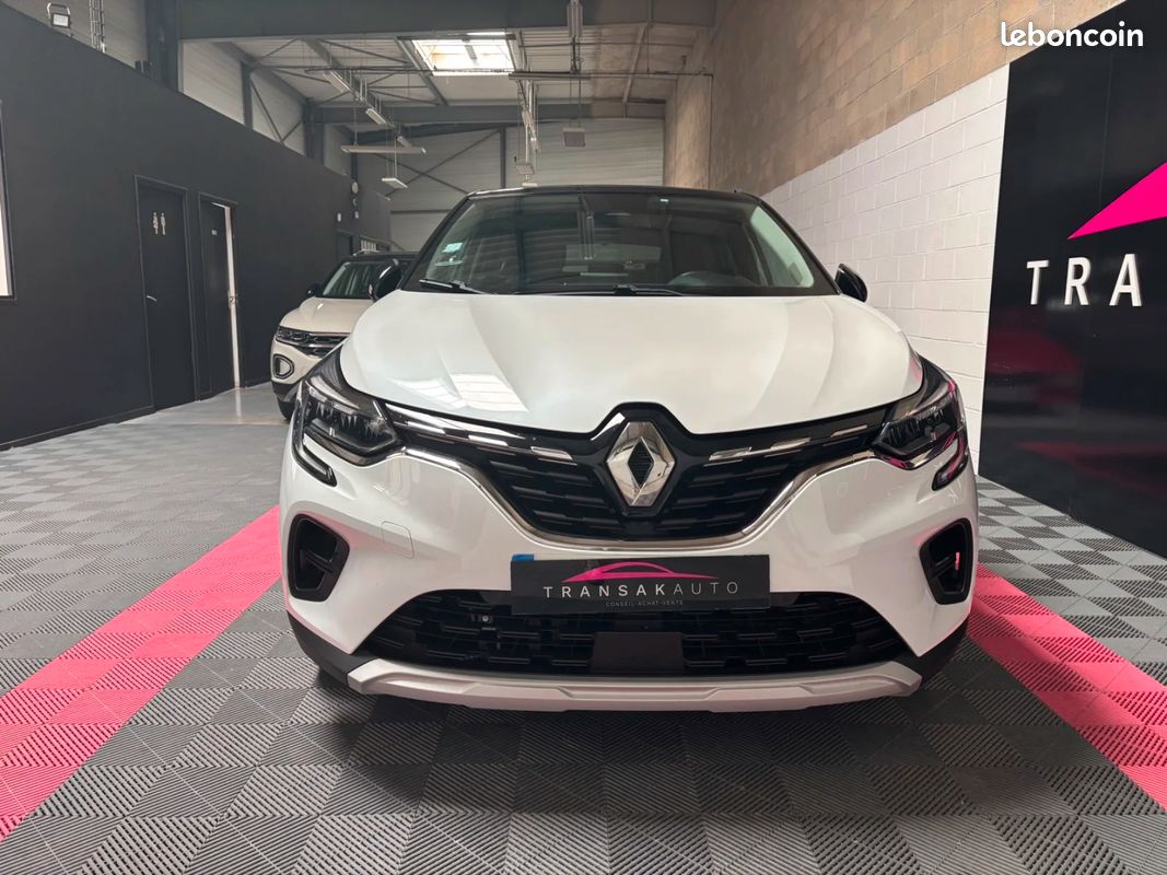 Renault CAPTUR Captur E-Tech Plug-in 160 (image 3)