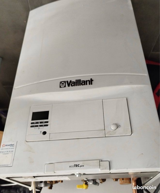 Chaudière à gaz Vaillant ecotech pro (image 1)