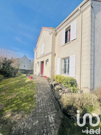 Propriété 7 pièces 186 m²