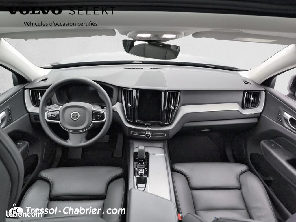 Volvo XC60 T6 Recharge AWD 253 ch + 145 Geartronic 8 Plus Style Dark (image 10)