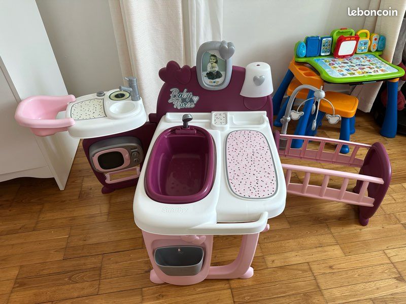 Baby nurse (image 5)