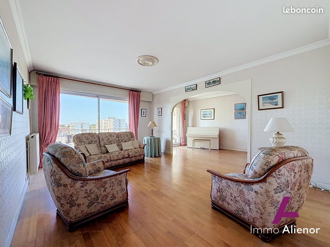 Appartement 5 pièces 97 m² · à Bordeaux · 97 m² · 270 000 €