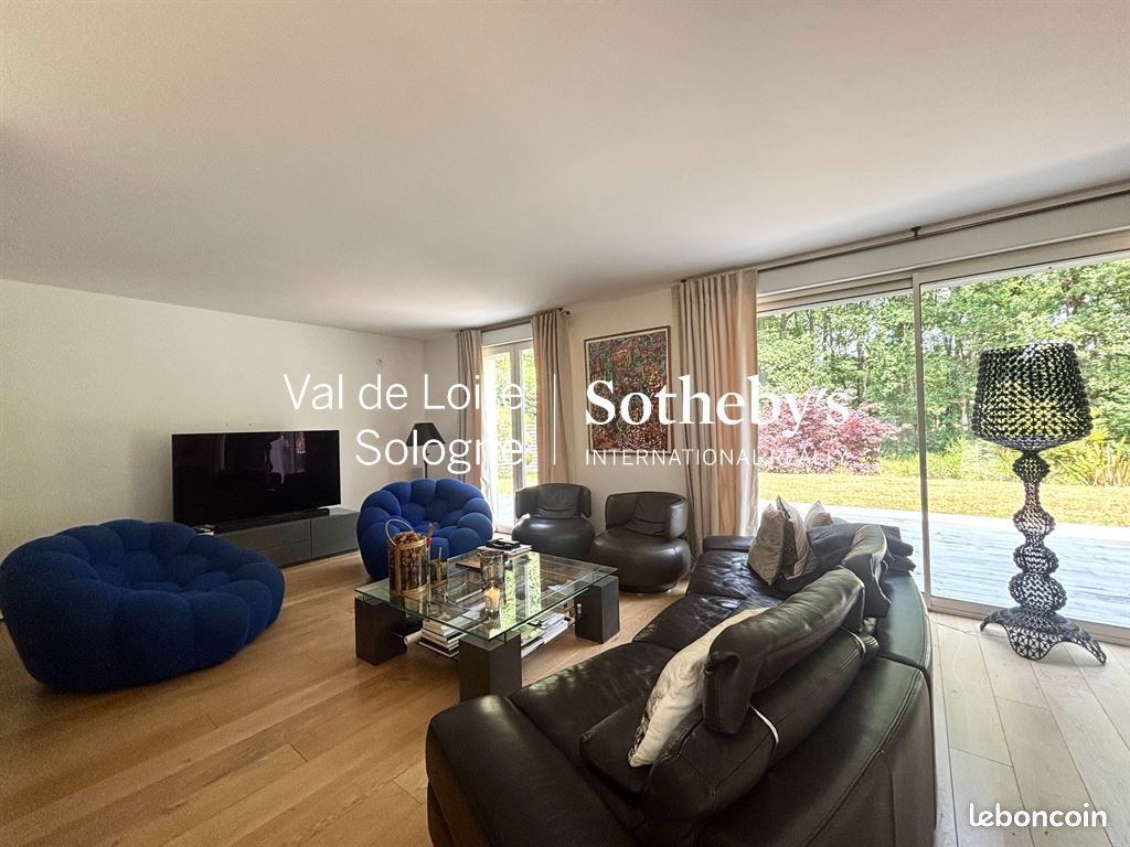 Maison 7 pièces 280 m² · à Ardon · 280 m² · 890 000 €