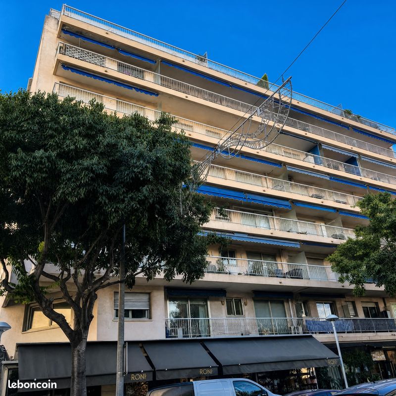 Appartement 3 pièces 90 m² · à Antibes · 90 m² · 395 000 €