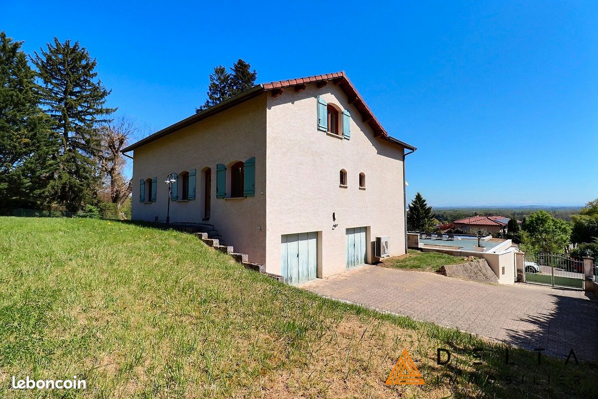 Maison 7 pièces 204 m² · à Miribel · 204 m² · 585 000 €