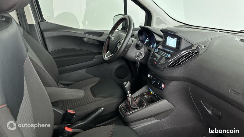 Ford Transit Courier Véhicule utilitaire ou Société 1.5 EcoBlue 100ch Active (image 10)