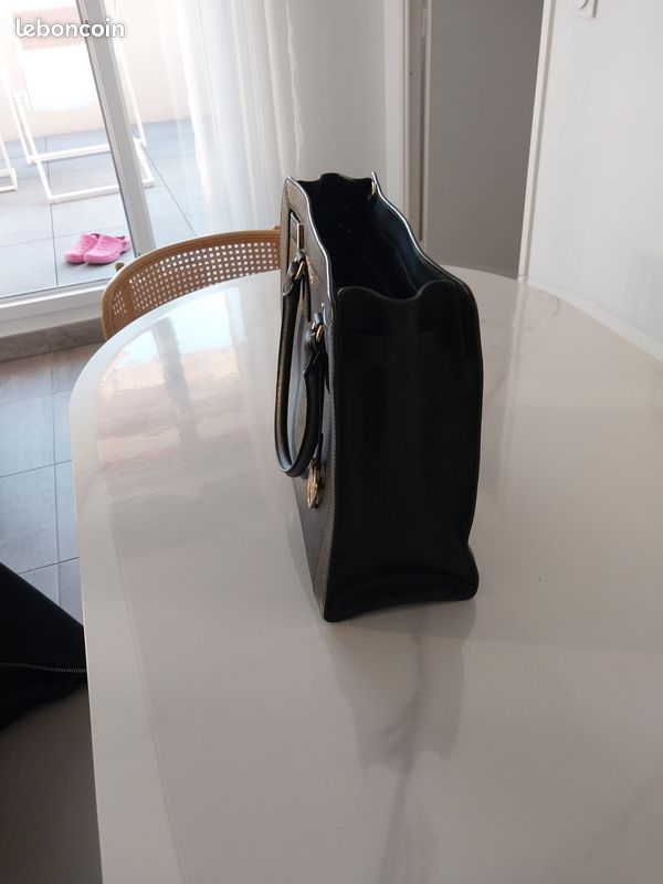 Sac a main Michael kors en cuir (image 2)
