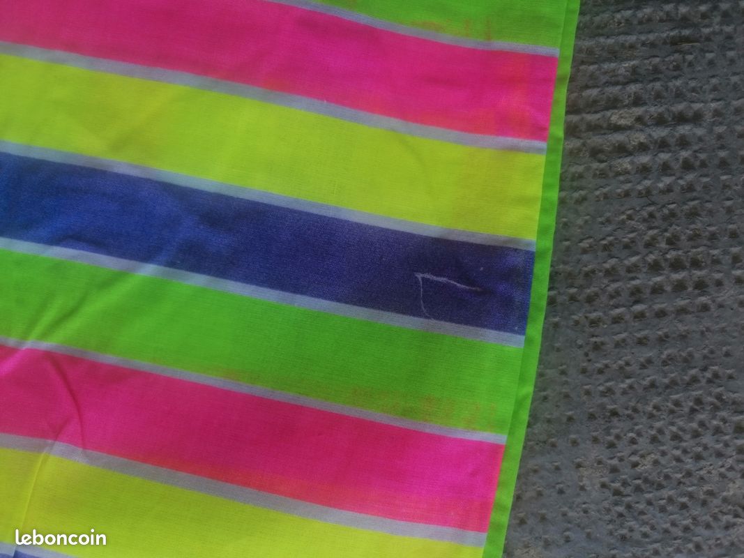 éclaboussures de peinture colorée Banque d'images vectorielles - Alamy