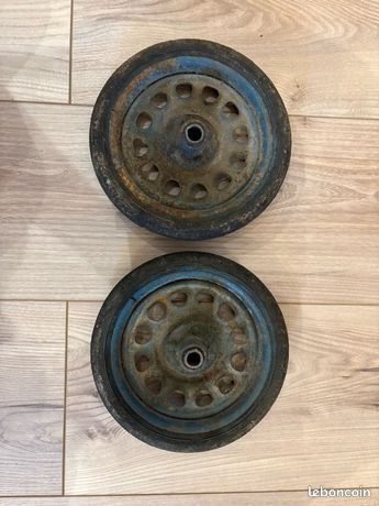 Roues Pour Voiture À Pédales - Pièces Détachées Vintage - Restauration