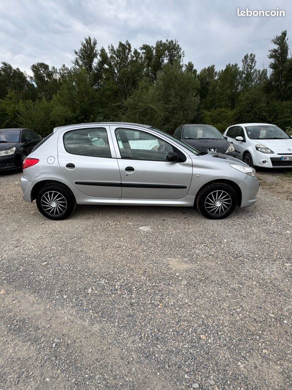 206 + garanti Embrayage et courroie distribution neufs (image 3)