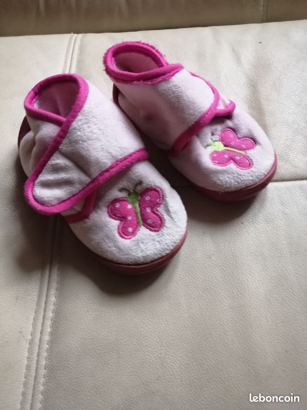 Pantoufles enfant, taille 23 (image 2)