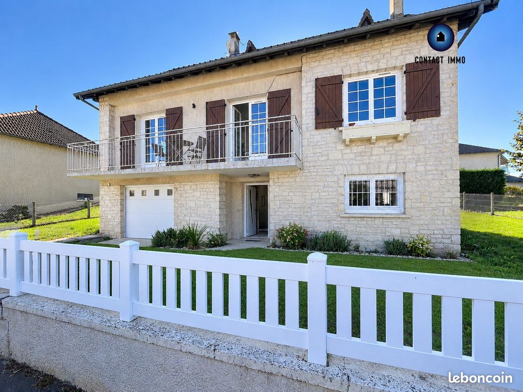 Maison 8 pièces 164 m² · à Brive-la-Gaillarde · 164 m² · 239 900 €