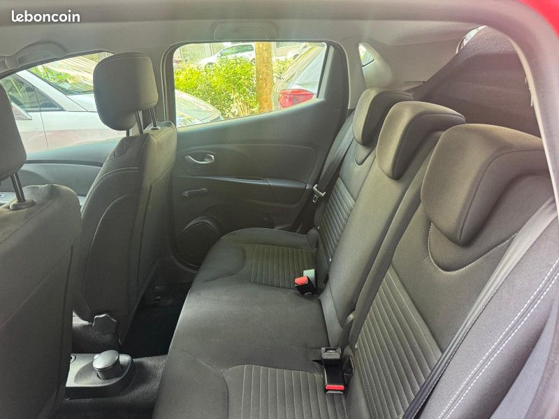 Renault CLIO IV 1.2 16V 75CH LIMITED 5P (image 19)