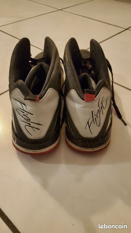 Baskets Jordan homme taille 44,5 (image 7)