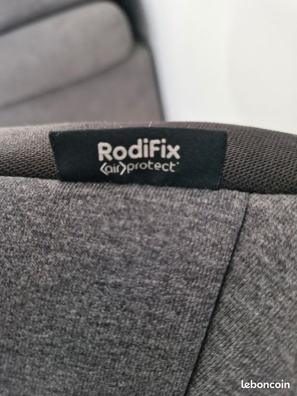 Réhausseur voiture Maxi Cosy avec dossier (image 2)