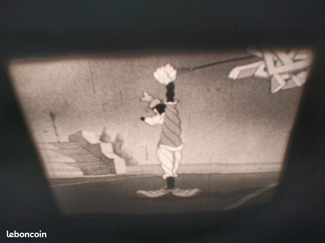 Ciné Max Super 8 : Goofy champion olympique (1942) (image 12)